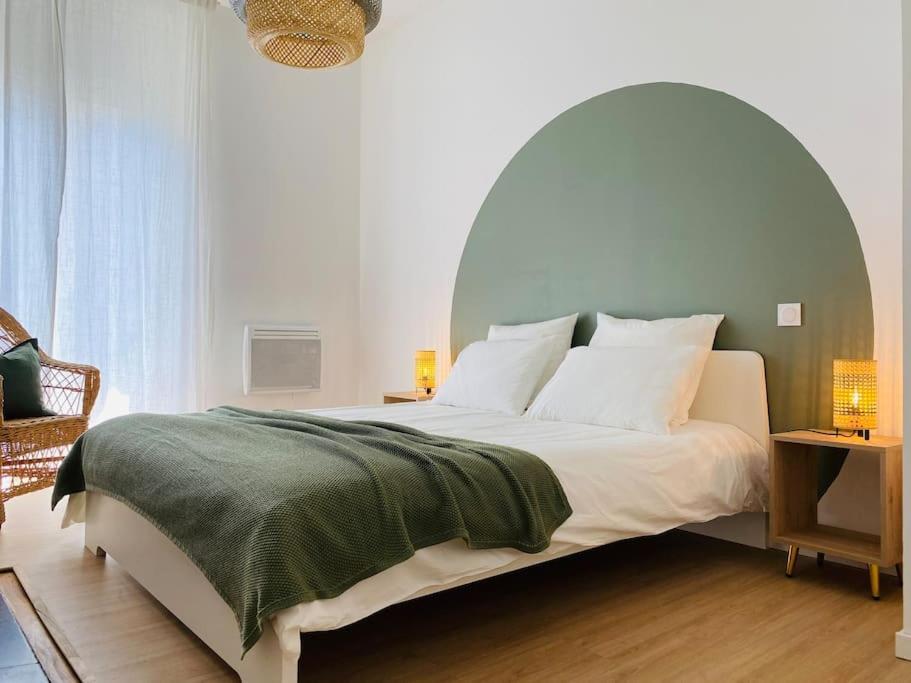 Le Condorcet. Charme Et Confort A Championnet Grenoble Exteriör bild